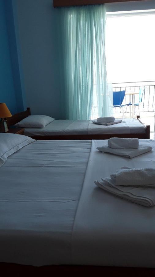 Odhisea Hotel Restaurant Qeparo Bagian luar foto